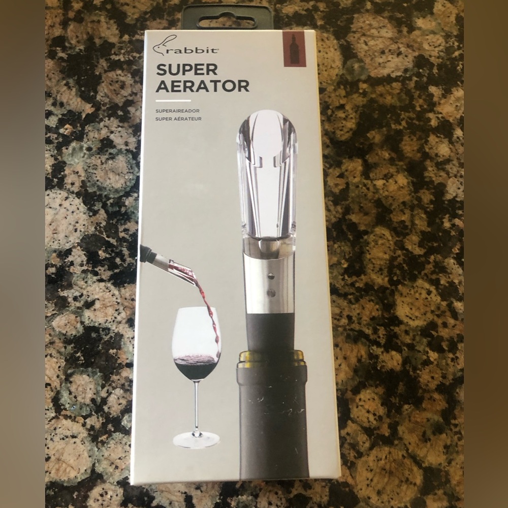 Rabbit Super Aerator for wine.